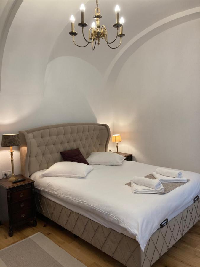 Historical Center Residence 1 Сибиу Экстерьер фото